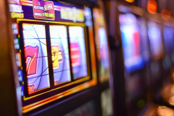 Jurassic Kingdom slot game interface on seduniatoto login